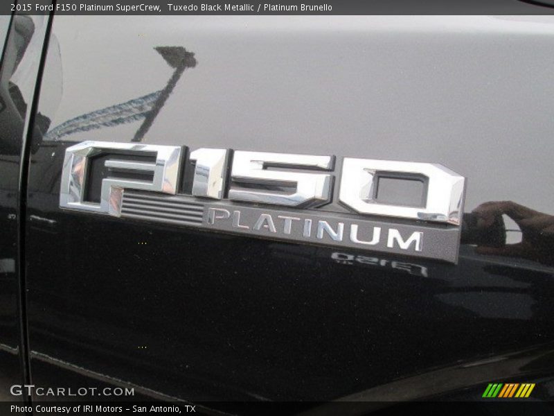  2015 F150 Platinum SuperCrew Logo