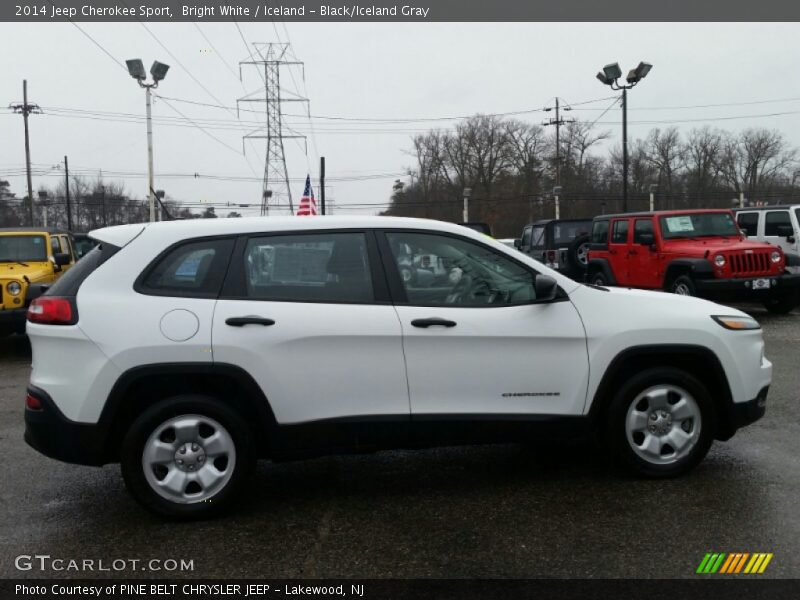 Bright White / Iceland - Black/Iceland Gray 2014 Jeep Cherokee Sport
