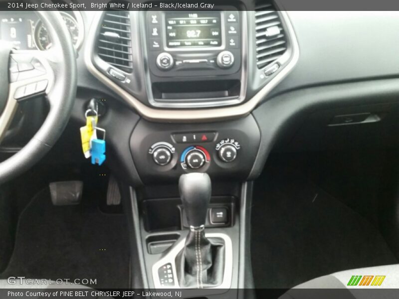 Bright White / Iceland - Black/Iceland Gray 2014 Jeep Cherokee Sport