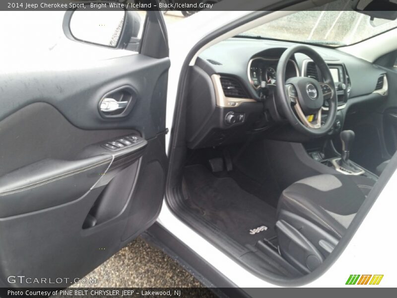 Bright White / Iceland - Black/Iceland Gray 2014 Jeep Cherokee Sport