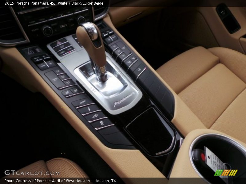 White / Black/Luxor Beige 2015 Porsche Panamera 4S