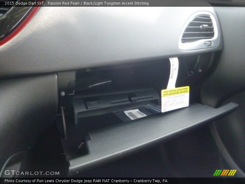 Passion Red Pearl / Black/Light Tungsten Accent Stitching 2015 Dodge Dart SXT