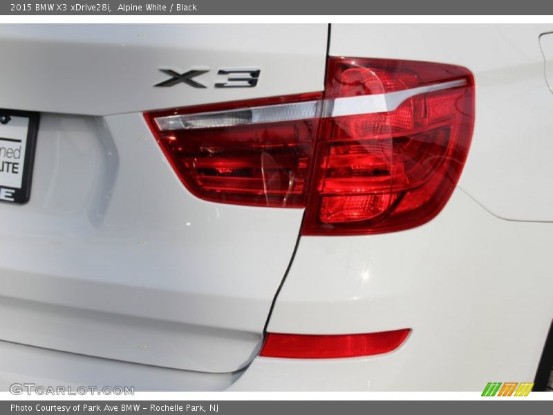 Alpine White / Black 2015 BMW X3 xDrive28i