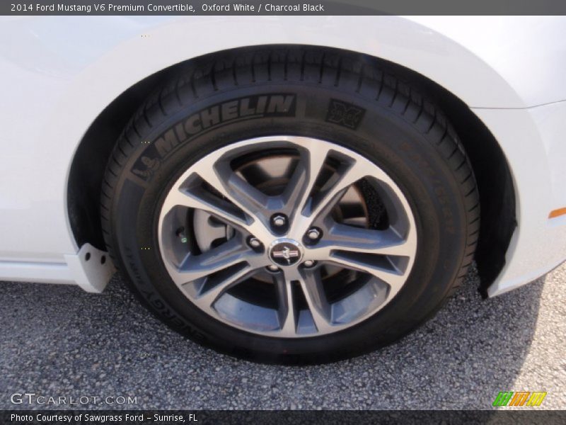 Oxford White / Charcoal Black 2014 Ford Mustang V6 Premium Convertible