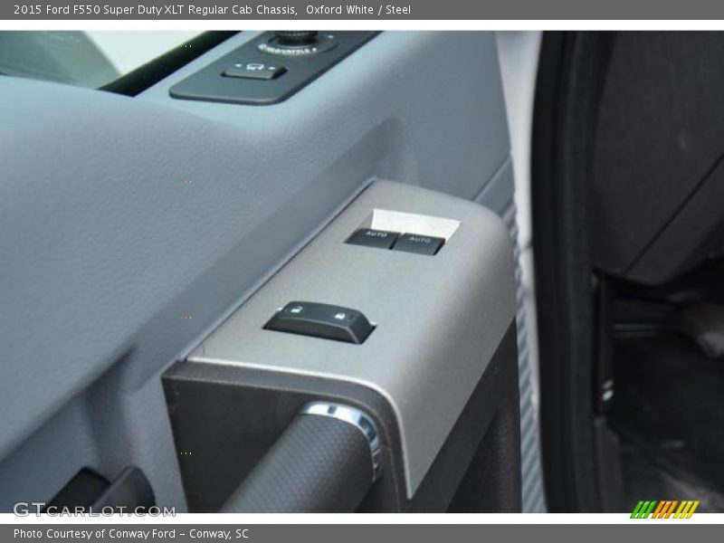 Oxford White / Steel 2015 Ford F550 Super Duty XLT Regular Cab Chassis