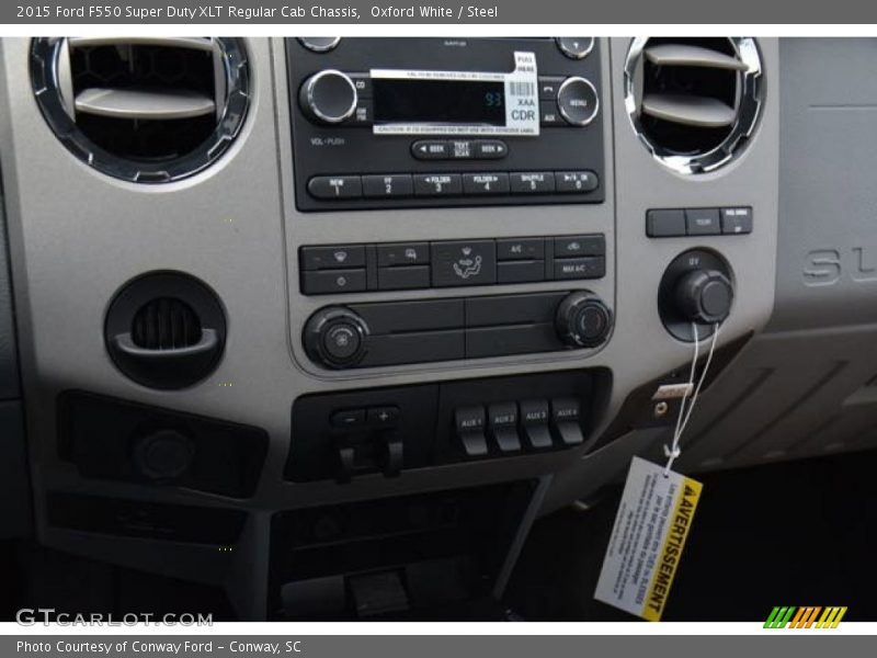 Oxford White / Steel 2015 Ford F550 Super Duty XLT Regular Cab Chassis