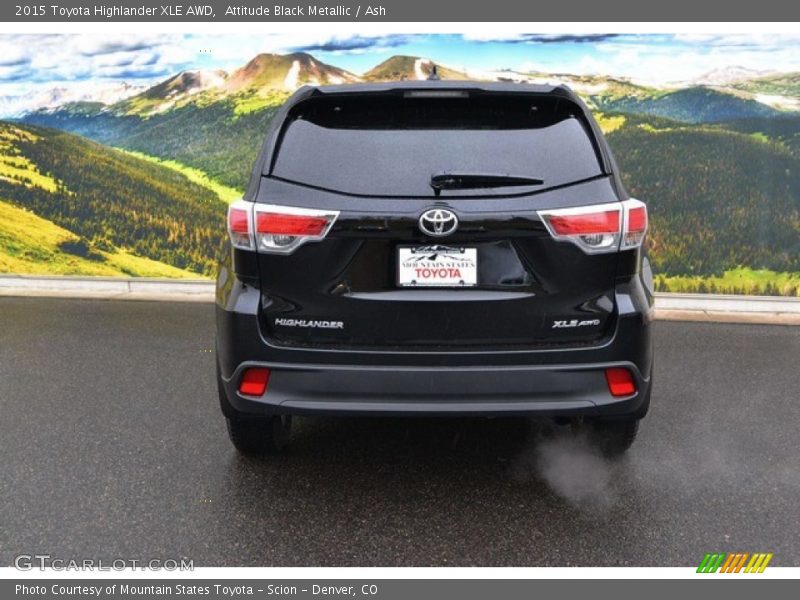 Attitude Black Metallic / Ash 2015 Toyota Highlander XLE AWD