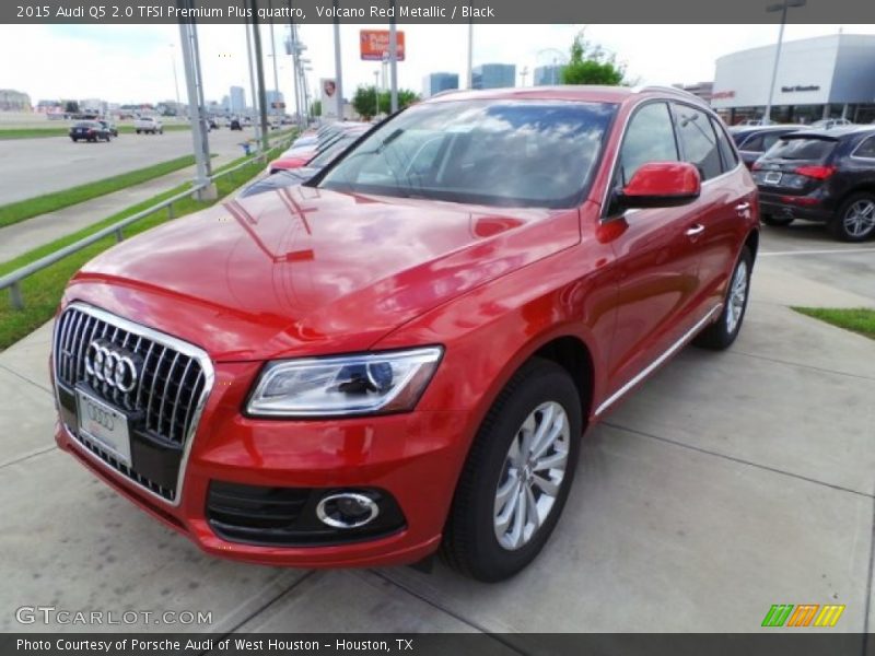 Front 3/4 View of 2015 Q5 2.0 TFSI Premium Plus quattro