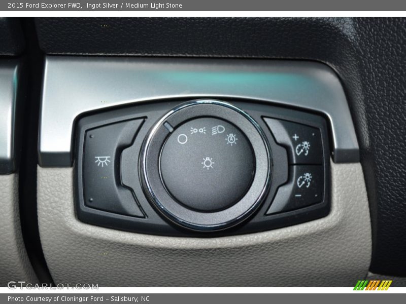 Ingot Silver / Medium Light Stone 2015 Ford Explorer FWD