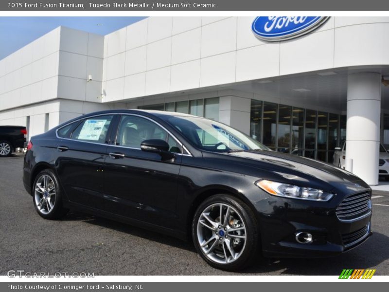 Tuxedo Black Metallic / Medium Soft Ceramic 2015 Ford Fusion Titanium