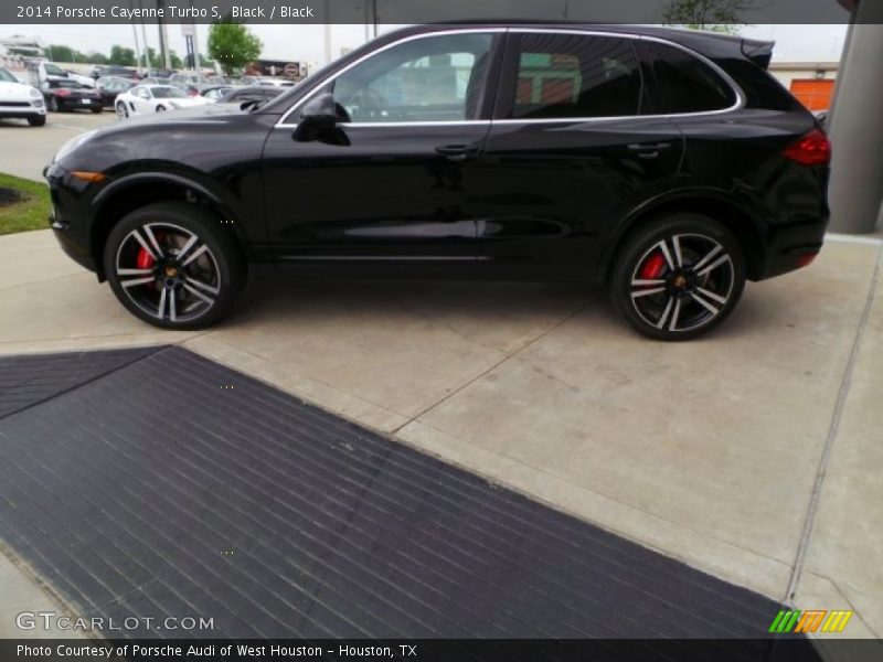 Black / Black 2014 Porsche Cayenne Turbo S