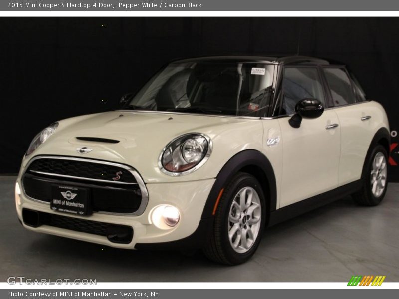 Pepper White / Carbon Black 2015 Mini Cooper S Hardtop 4 Door