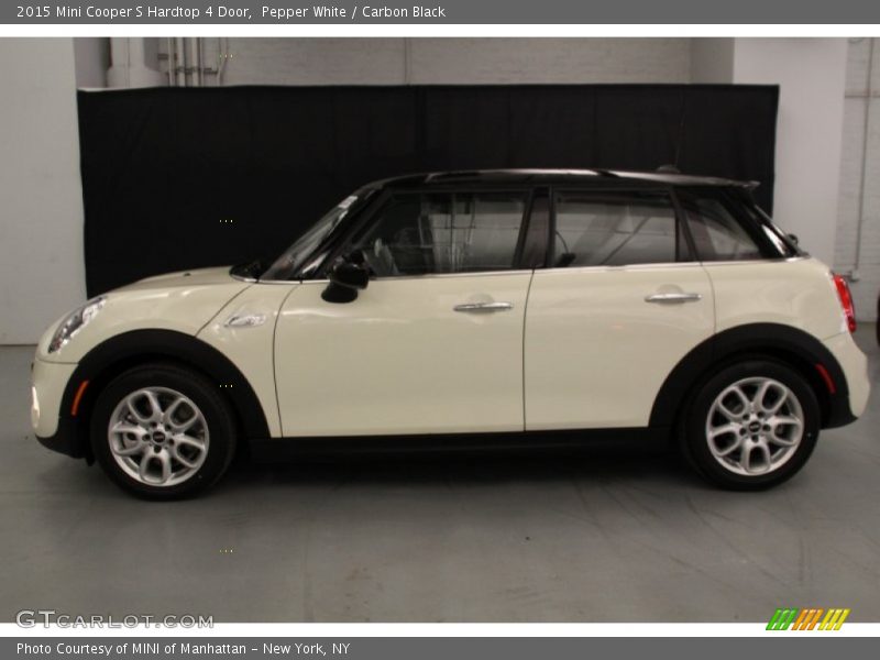 Pepper White / Carbon Black 2015 Mini Cooper S Hardtop 4 Door