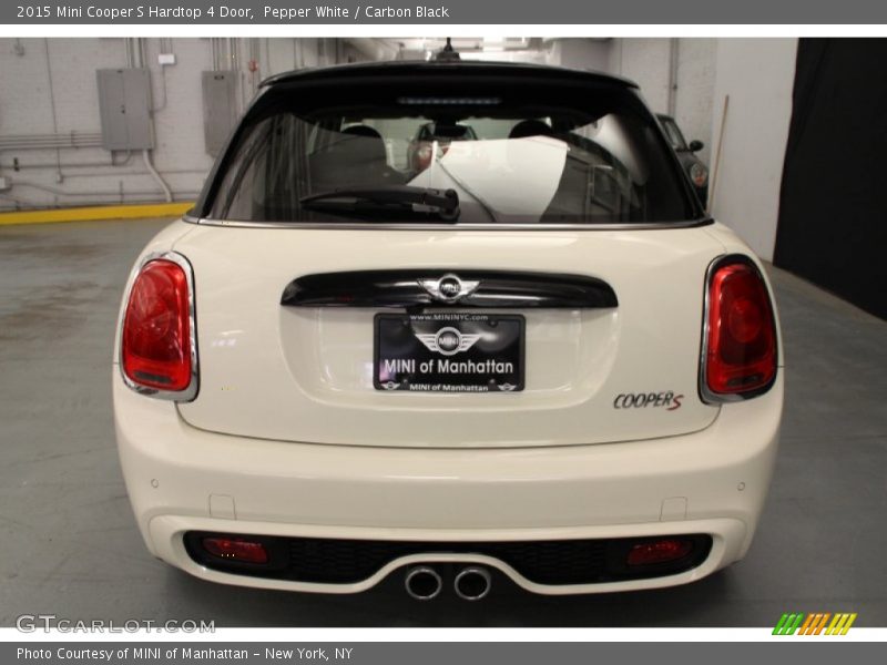Pepper White / Carbon Black 2015 Mini Cooper S Hardtop 4 Door