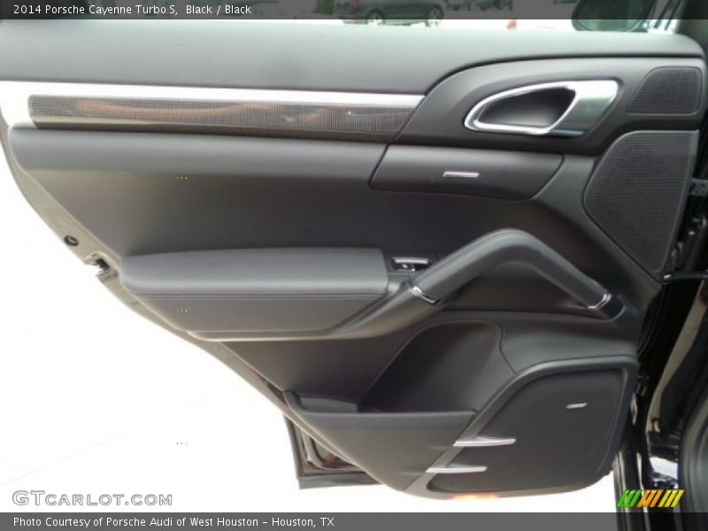 Door Panel of 2014 Cayenne Turbo S