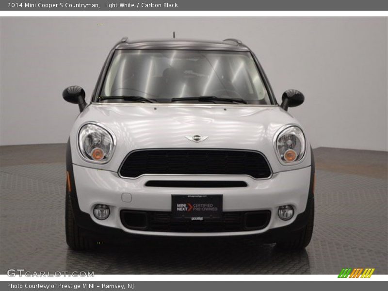 Light White / Carbon Black 2014 Mini Cooper S Countryman