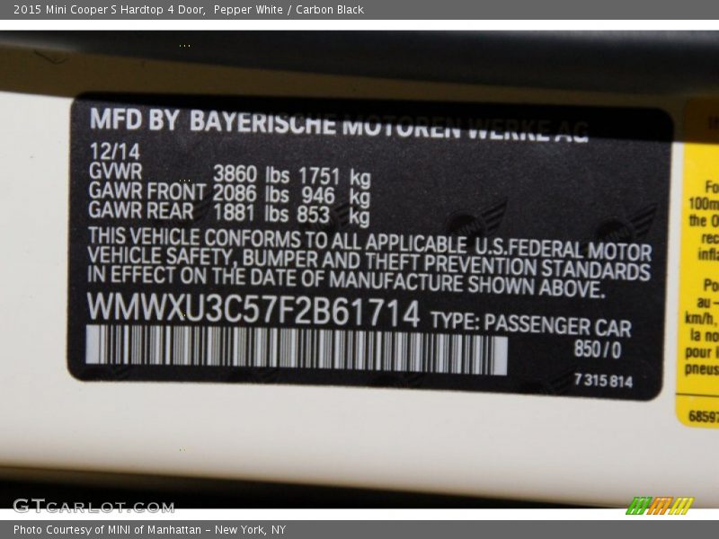 Pepper White / Carbon Black 2015 Mini Cooper S Hardtop 4 Door