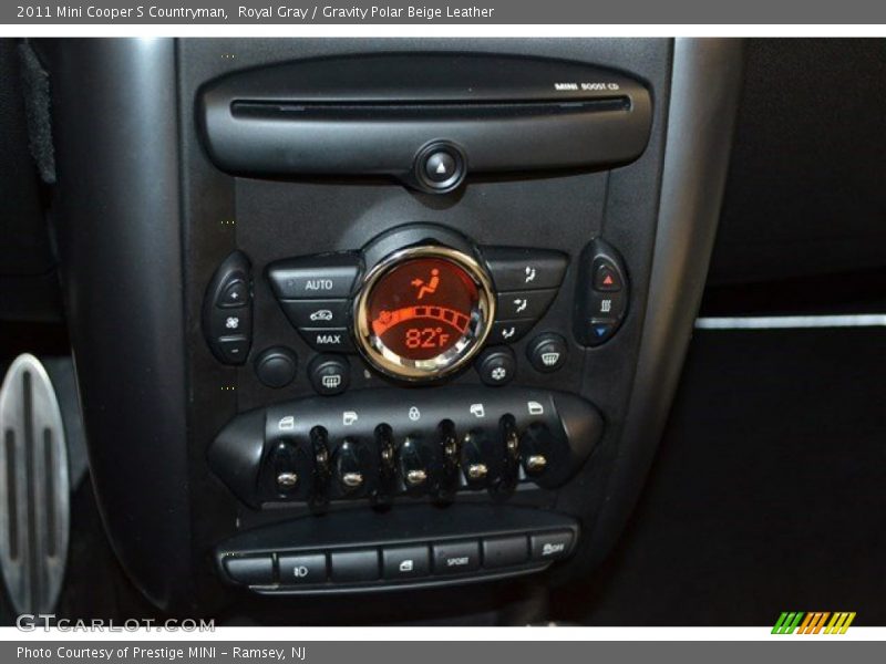 Royal Gray / Gravity Polar Beige Leather 2011 Mini Cooper S Countryman