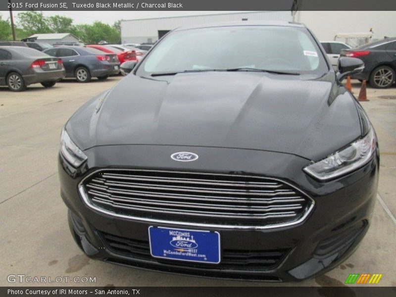 Tuxedo Black Metallic / Charcoal Black 2015 Ford Fusion SE