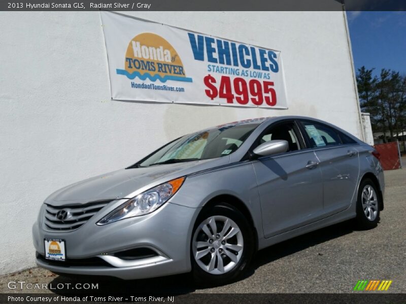 Radiant Silver / Gray 2013 Hyundai Sonata GLS