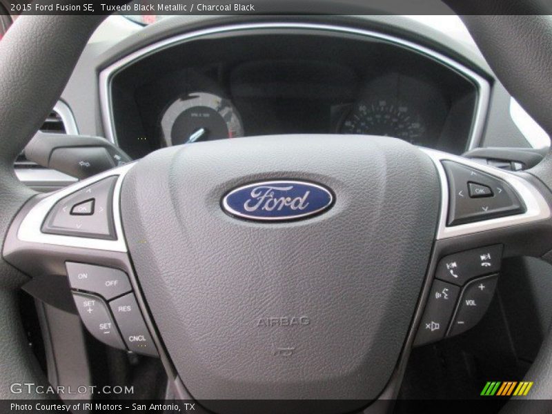 Tuxedo Black Metallic / Charcoal Black 2015 Ford Fusion SE