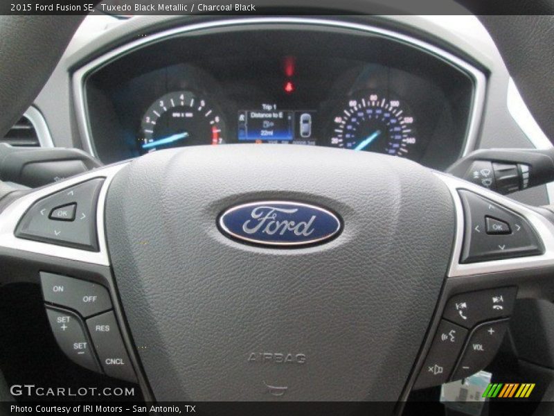 Tuxedo Black Metallic / Charcoal Black 2015 Ford Fusion SE