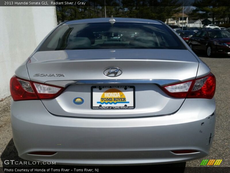 Radiant Silver / Gray 2013 Hyundai Sonata GLS