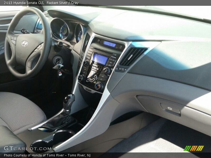 Radiant Silver / Gray 2013 Hyundai Sonata GLS