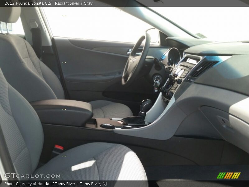 Radiant Silver / Gray 2013 Hyundai Sonata GLS