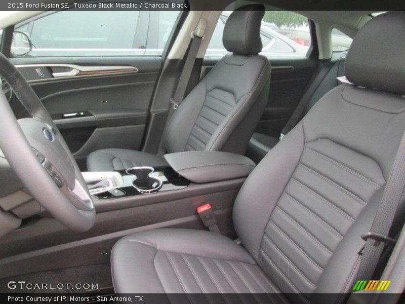 Tuxedo Black Metallic / Charcoal Black 2015 Ford Fusion SE