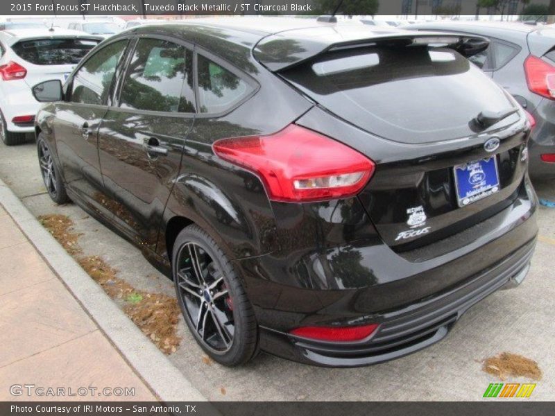 Tuxedo Black Metallic / ST Charcoal Black 2015 Ford Focus ST Hatchback