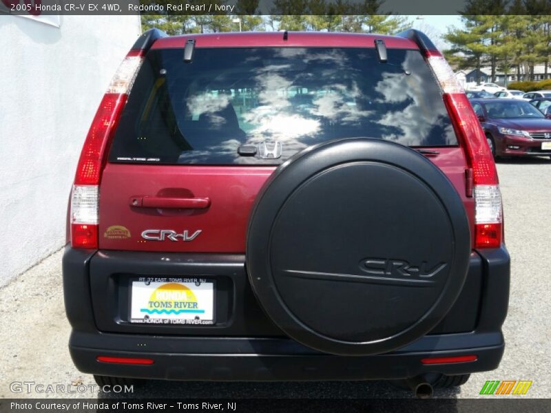 Redondo Red Pearl / Ivory 2005 Honda CR-V EX 4WD