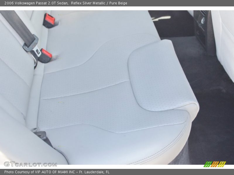 Reflex Silver Metallic / Pure Beige 2006 Volkswagen Passat 2.0T Sedan