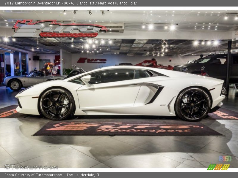 Bianco Isis / Nero Ade/Bianco Polar 2012 Lamborghini Aventador LP 700-4