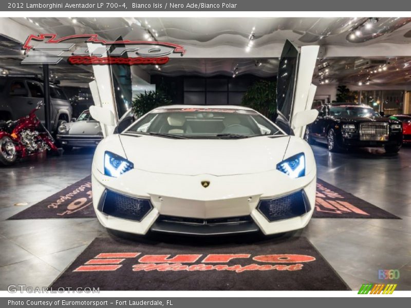 Bianco Isis / Nero Ade/Bianco Polar 2012 Lamborghini Aventador LP 700-4