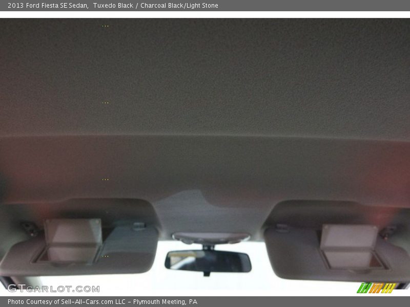 Tuxedo Black / Charcoal Black/Light Stone 2013 Ford Fiesta SE Sedan