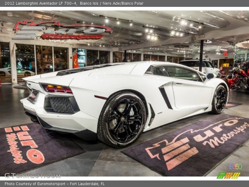 Bianco Isis / Nero Ade/Bianco Polar 2012 Lamborghini Aventador LP 700-4