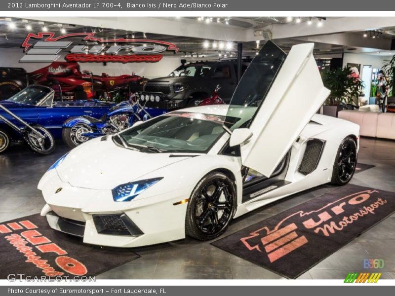 Bianco Isis / Nero Ade/Bianco Polar 2012 Lamborghini Aventador LP 700-4
