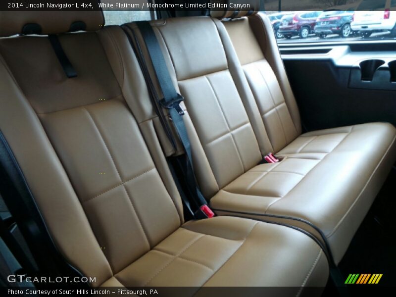 Rear Seat of 2014 Navigator L 4x4