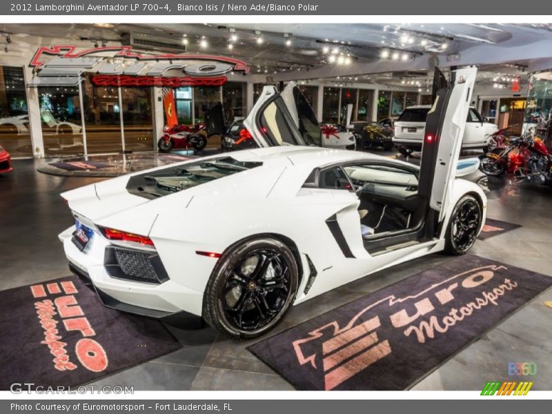 Bianco Isis / Nero Ade/Bianco Polar 2012 Lamborghini Aventador LP 700-4