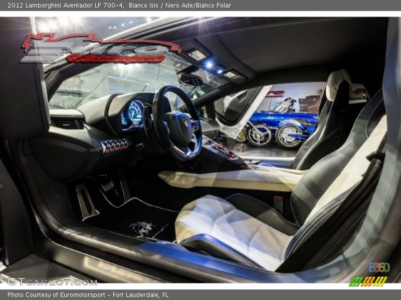 Bianco Isis / Nero Ade/Bianco Polar 2012 Lamborghini Aventador LP 700-4