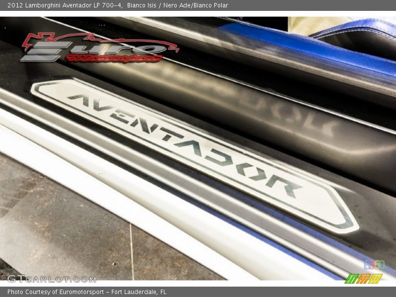 Bianco Isis / Nero Ade/Bianco Polar 2012 Lamborghini Aventador LP 700-4