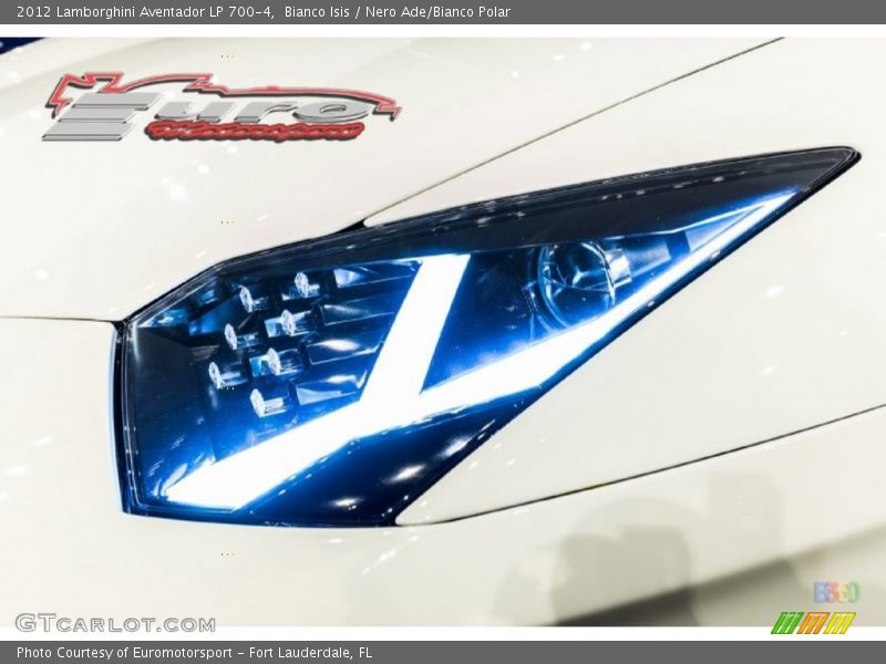 Bianco Isis / Nero Ade/Bianco Polar 2012 Lamborghini Aventador LP 700-4