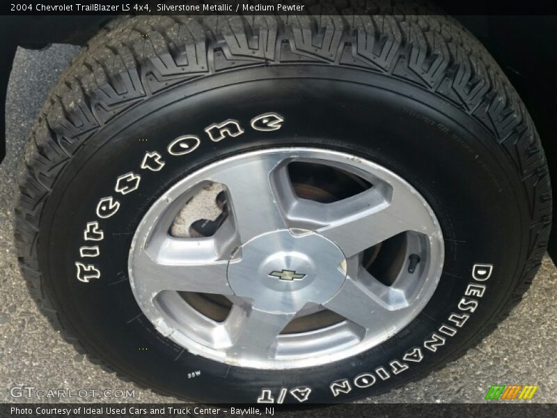 Silverstone Metallic / Medium Pewter 2004 Chevrolet TrailBlazer LS 4x4
