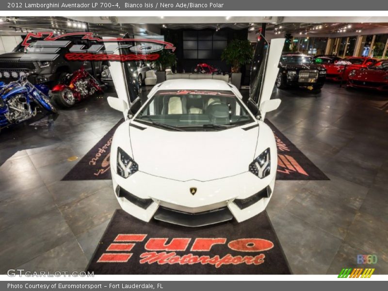 Bianco Isis / Nero Ade/Bianco Polar 2012 Lamborghini Aventador LP 700-4