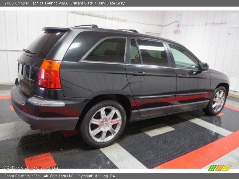 Brilliant Black / Dark Slate Gray 2005 Chrysler Pacifica Touring AWD