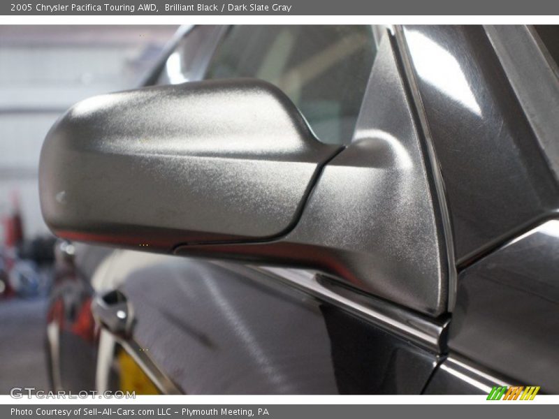 Brilliant Black / Dark Slate Gray 2005 Chrysler Pacifica Touring AWD