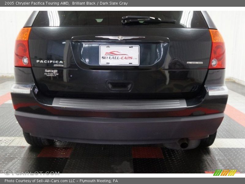 Brilliant Black / Dark Slate Gray 2005 Chrysler Pacifica Touring AWD