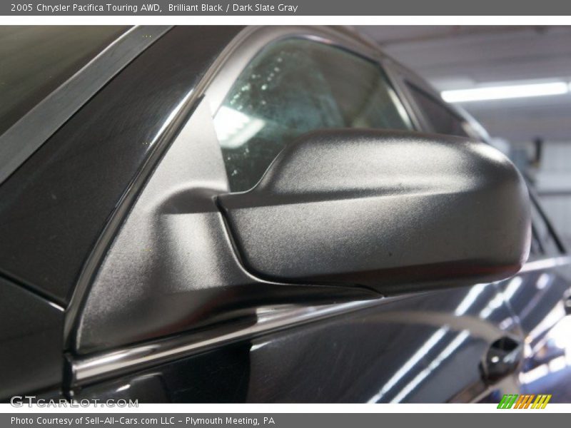 Brilliant Black / Dark Slate Gray 2005 Chrysler Pacifica Touring AWD