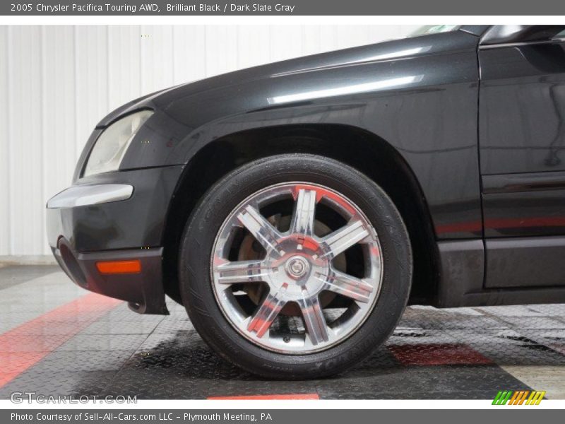 Brilliant Black / Dark Slate Gray 2005 Chrysler Pacifica Touring AWD